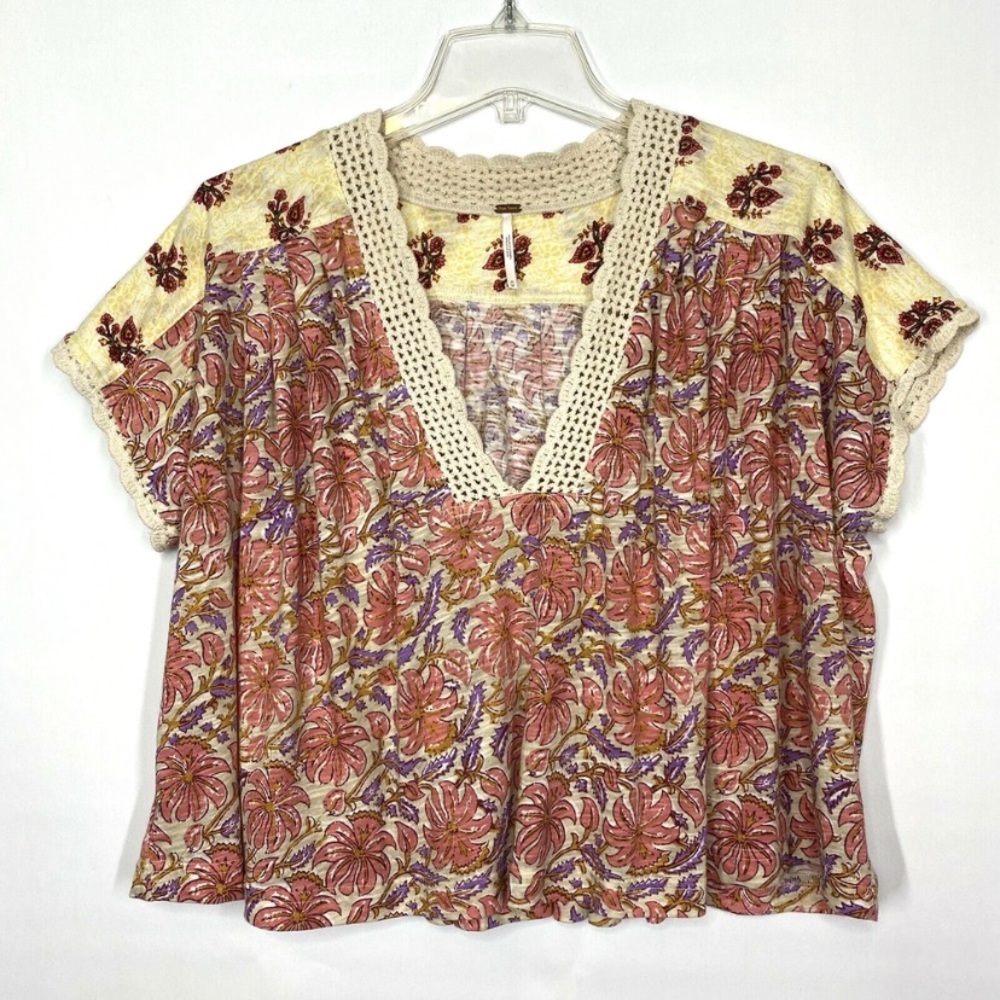 Free People Leilani Crop Tee M Crochet Soft Jersey Knit Floral Short Sleeve